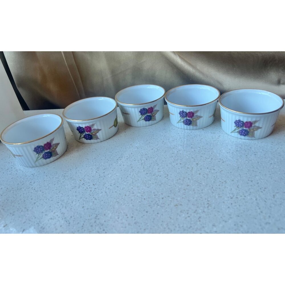 Royal Worcester Evesham Souffle Dishes Set Of 5 Ribbed Gold Trim Charcuterie - Picture 2 of 9